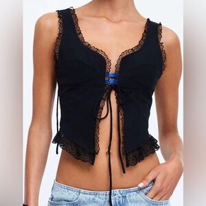 NWT🖤Commence Fly Away Fairytale Lace Trim Crop Cami Top in Black Size S